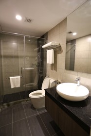 Nexus Regency Suites & Hotel