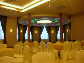 Roof Garden Hotel
