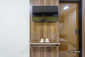 Golden Night Hotel