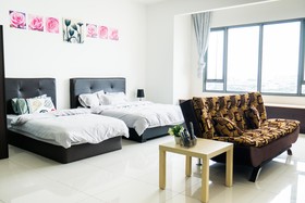 Subang Homestay @ Damen