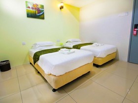 Green Hotel