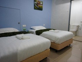 Green Hotel