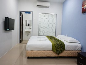 Green Hotel