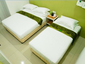 Green Hotel