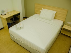 Orange Hotel Sungai Buloh