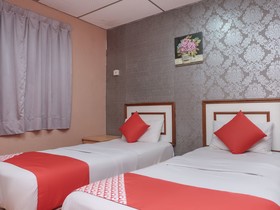 Hotel Tiara by OYO Rooms