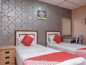Hotel Tiara by OYO Rooms