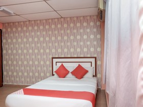 Hotel Tiara by OYO Rooms