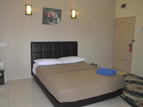 Saujana Hotel And Restaurant