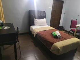 Opah Inn Hotel by Oyo Rooms