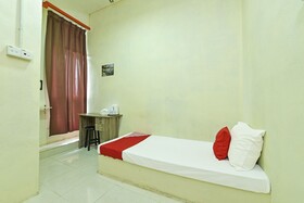 Sky Garden Inn by OYO
