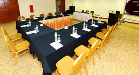 Grand Puteri Hotel