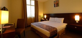 Grand Puteri Hotel