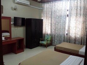 Kenangan Hotel by OYO