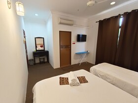 Oba Hotel by OYO
