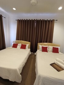 Oba Hotel by OYO