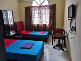 Raz Hotel by OYO Rooms