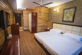 Summer Bay Lang Island Resort