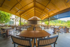 Summer Bay Lang Island Resort