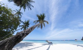 Summer Bay Lang Island Resort