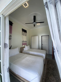 Che Beach House