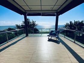 Che Beach House