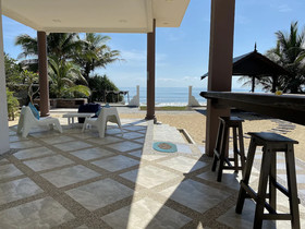 Che Beach House