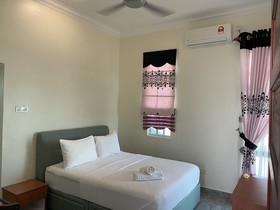 Che Beach House