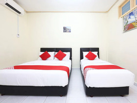 Hotel Pelangi Marang by OYO Rooms