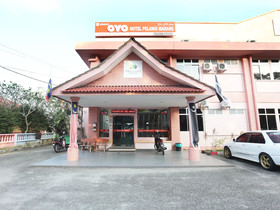 Hotel Pelangi Marang by OYO Rooms