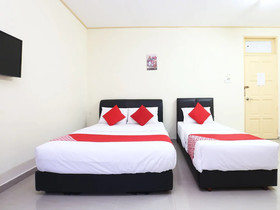 Hotel Pelangi Marang by OYO Rooms