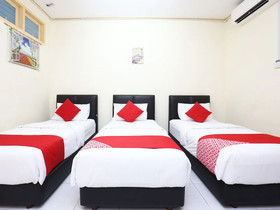 Hotel Pelangi Marang by OYO Rooms