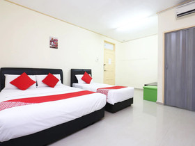 Hotel Pelangi Marang by OYO Rooms