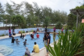Pandan Laut Beach Resort