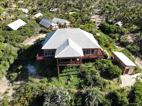 Gin And Jack Beach House