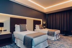 Otia Hotel