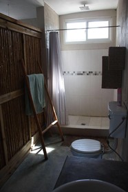 Baobab Beach Lodge & Backpackers