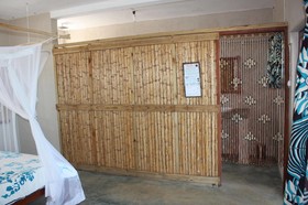Baobab Beach Lodge & Backpackers