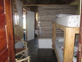 Baobab Beach Lodge & Backpackers