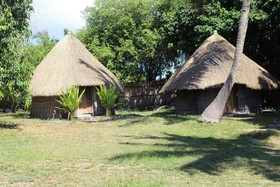 Baobab Beach Lodge & Backpackers