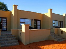 Intu Afrika Kalahari Zebra Lodge