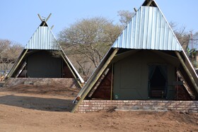 Tana Safaris Bush Camp