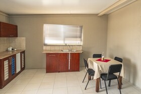 Ripley's Self-Catering Camp Windhoek