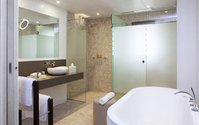 Sheraton New Caledonia Deva Resort & Spa