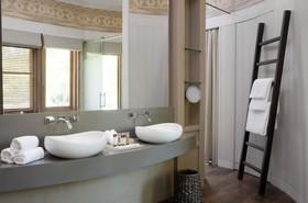 Sheraton New Caledonia Deva Resort & Spa