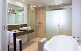 Sheraton New Caledonia Deva Resort & Spa
