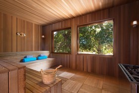 Sheraton New Caledonia Deva Resort & Spa