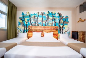 Gondwana City Art Hotel