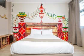 Gondwana City Art Hotel