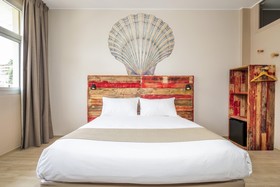 Gondwana City Art Hotel
